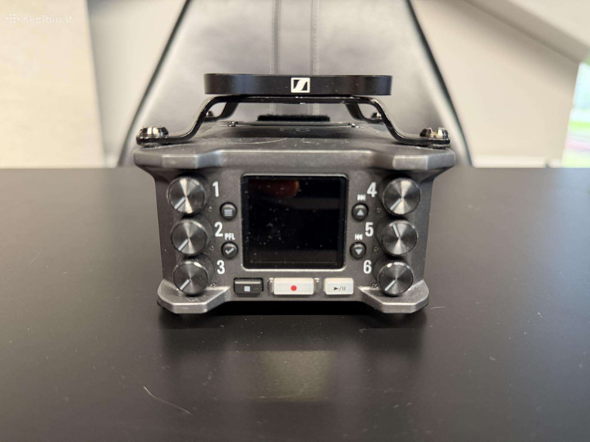 Zoom f6 su Bluetooth adapteriu