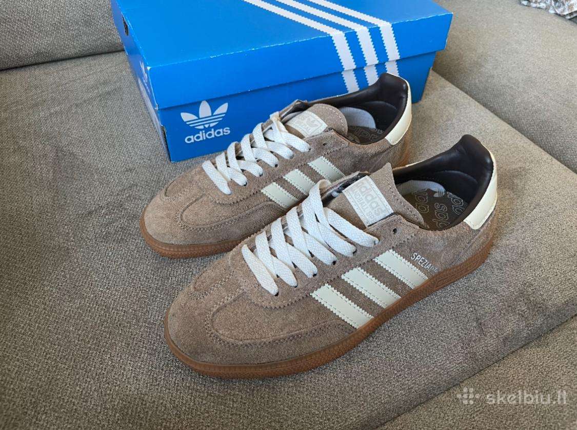 Adidas spezial
