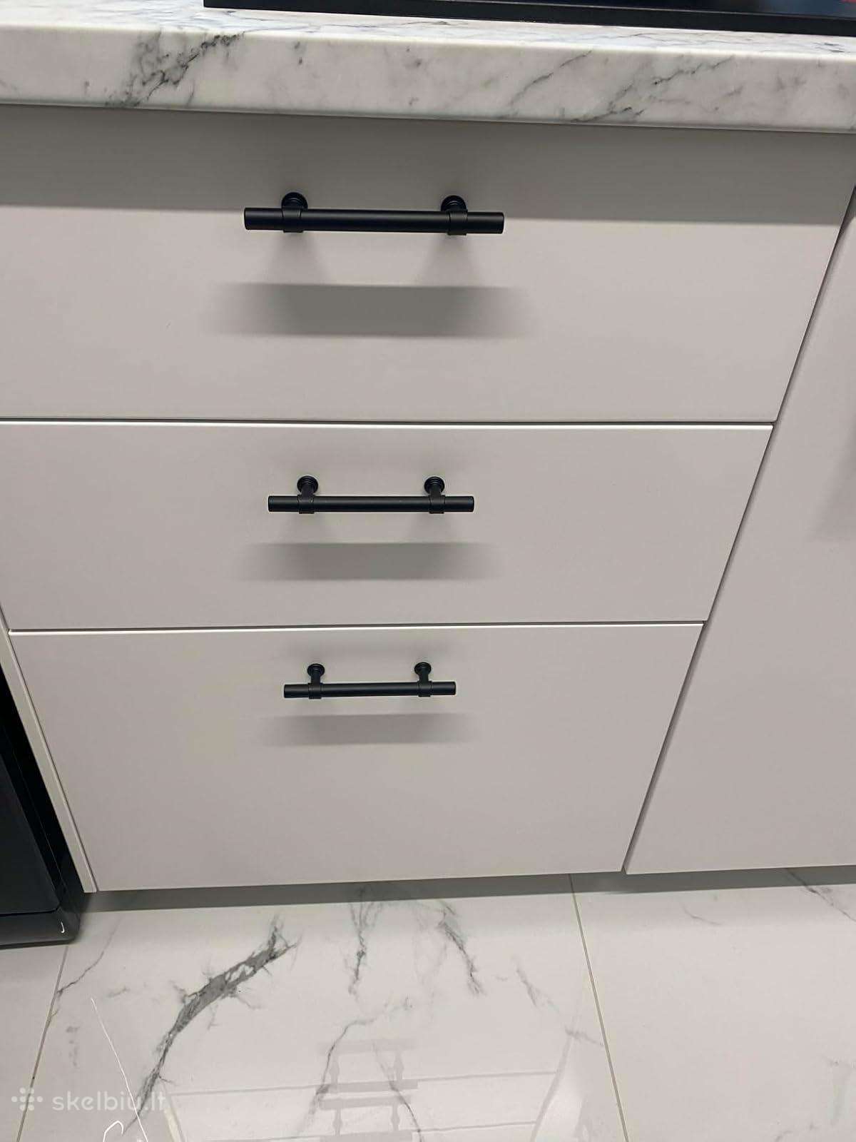 Lontan juodos spintelių rankenėlės 160 mm