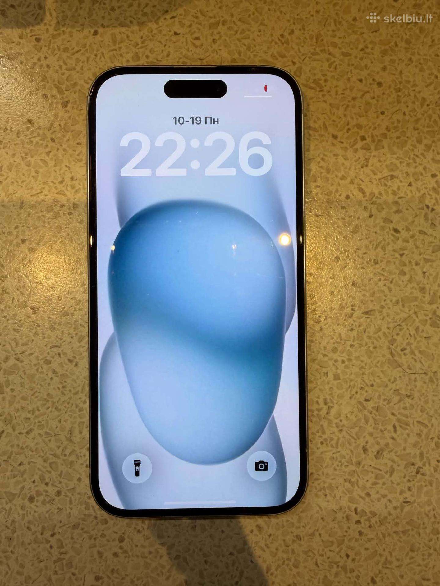 Parduodu iPhone 15 128 GB, šviesiai mėlynos