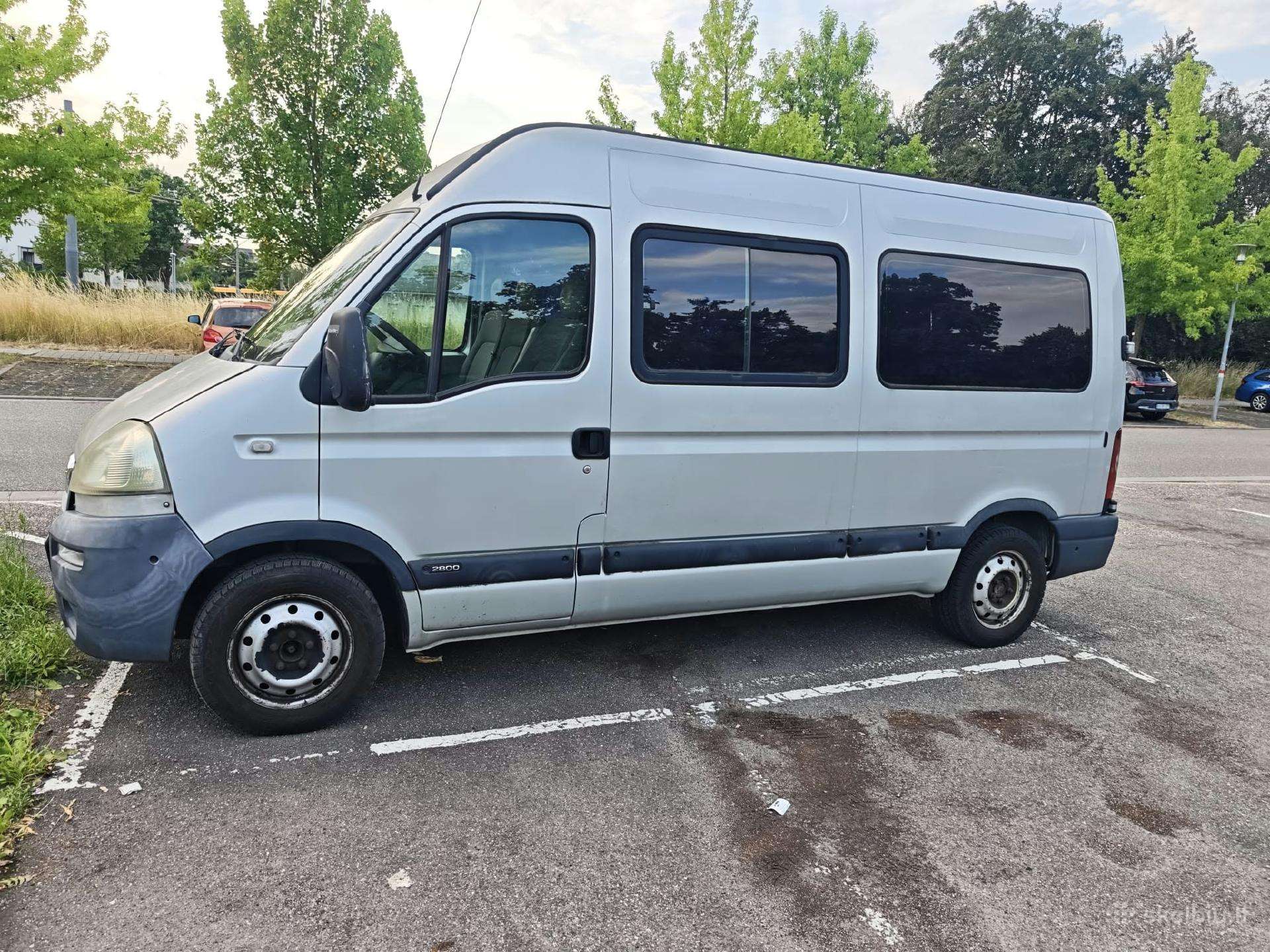 9 vietų mikroautobuso nuoma Kaune