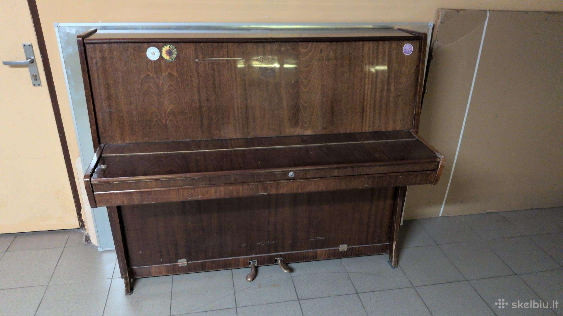 Dovanoju pianiną ,Fantazija"