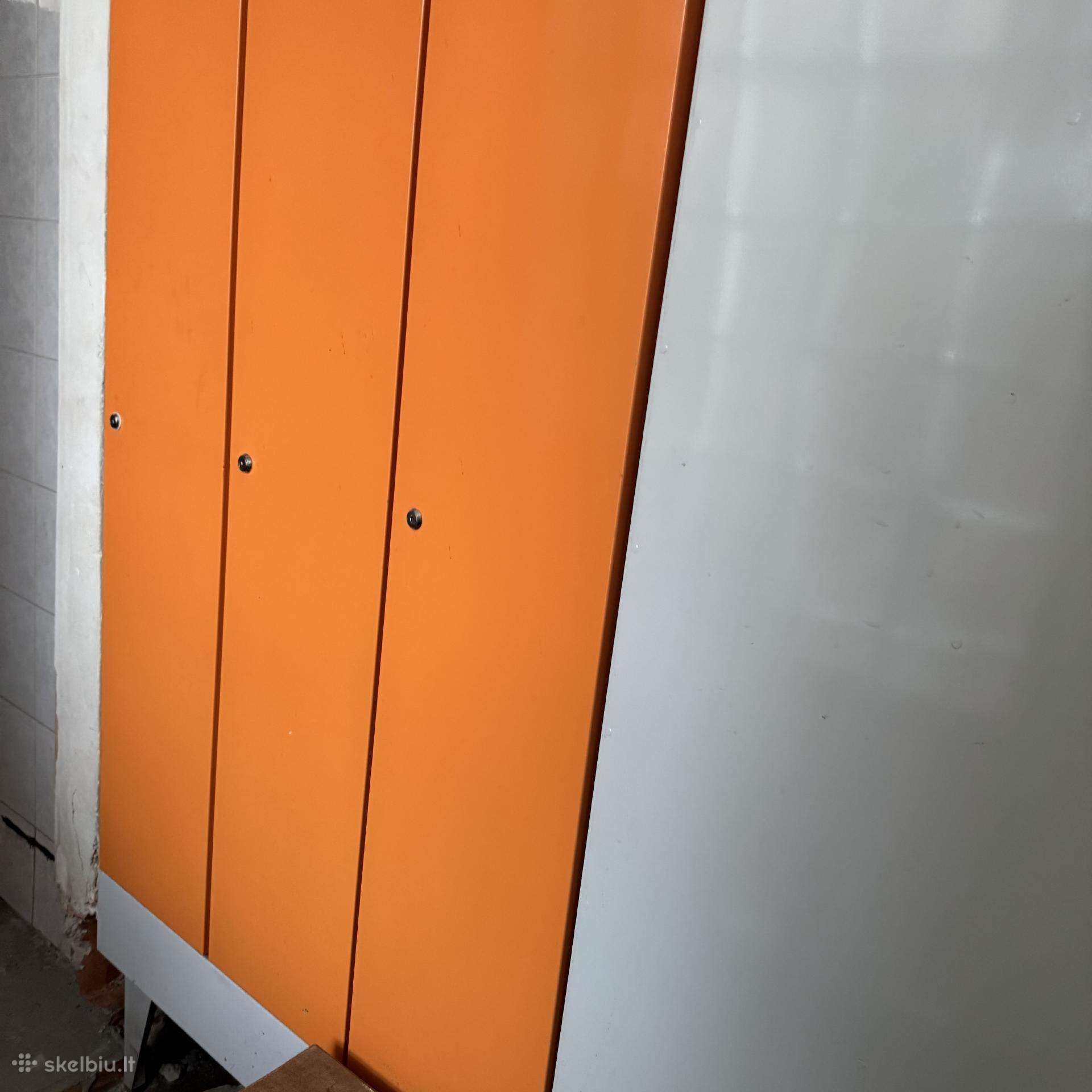 Metalinės persirengimo spintelės