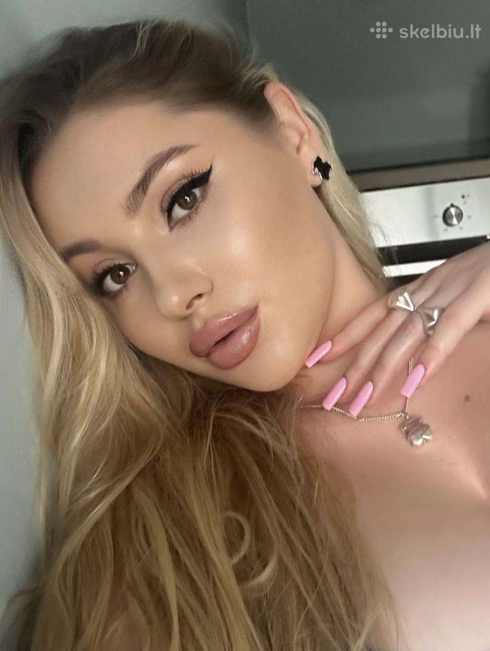 Hello from Viktoria
