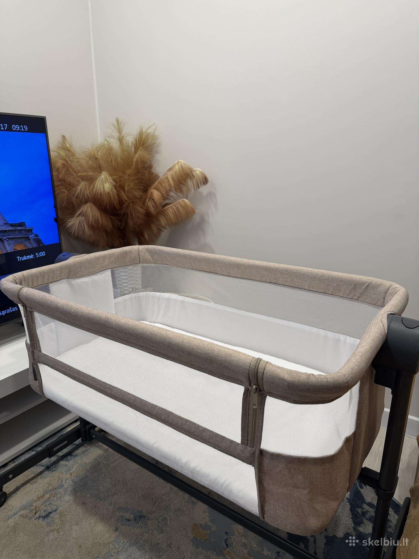 Kinderkraft lovelė-maniežas Neste Up 2 Beige