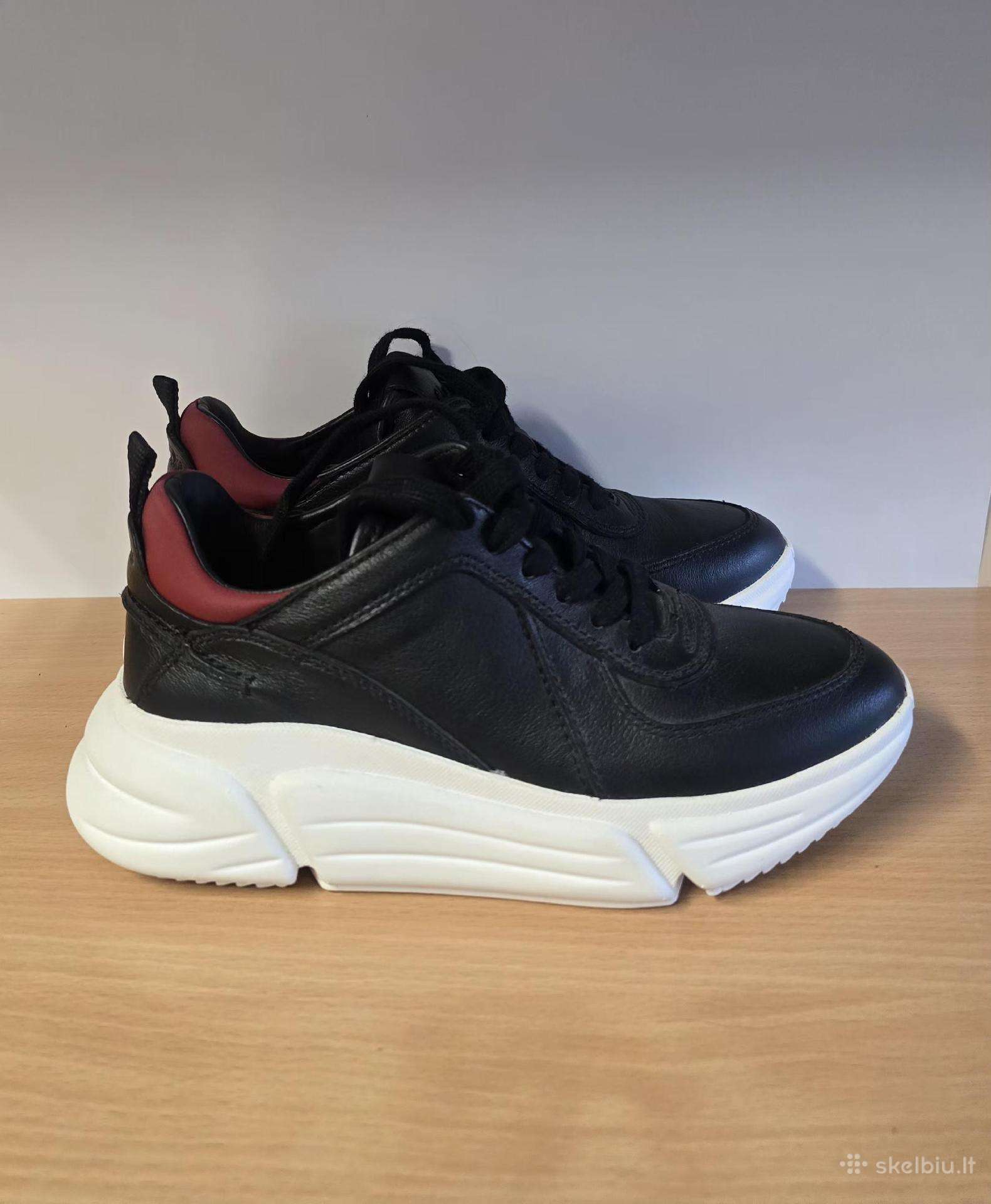 Clarks nauji natūralios odos batai
