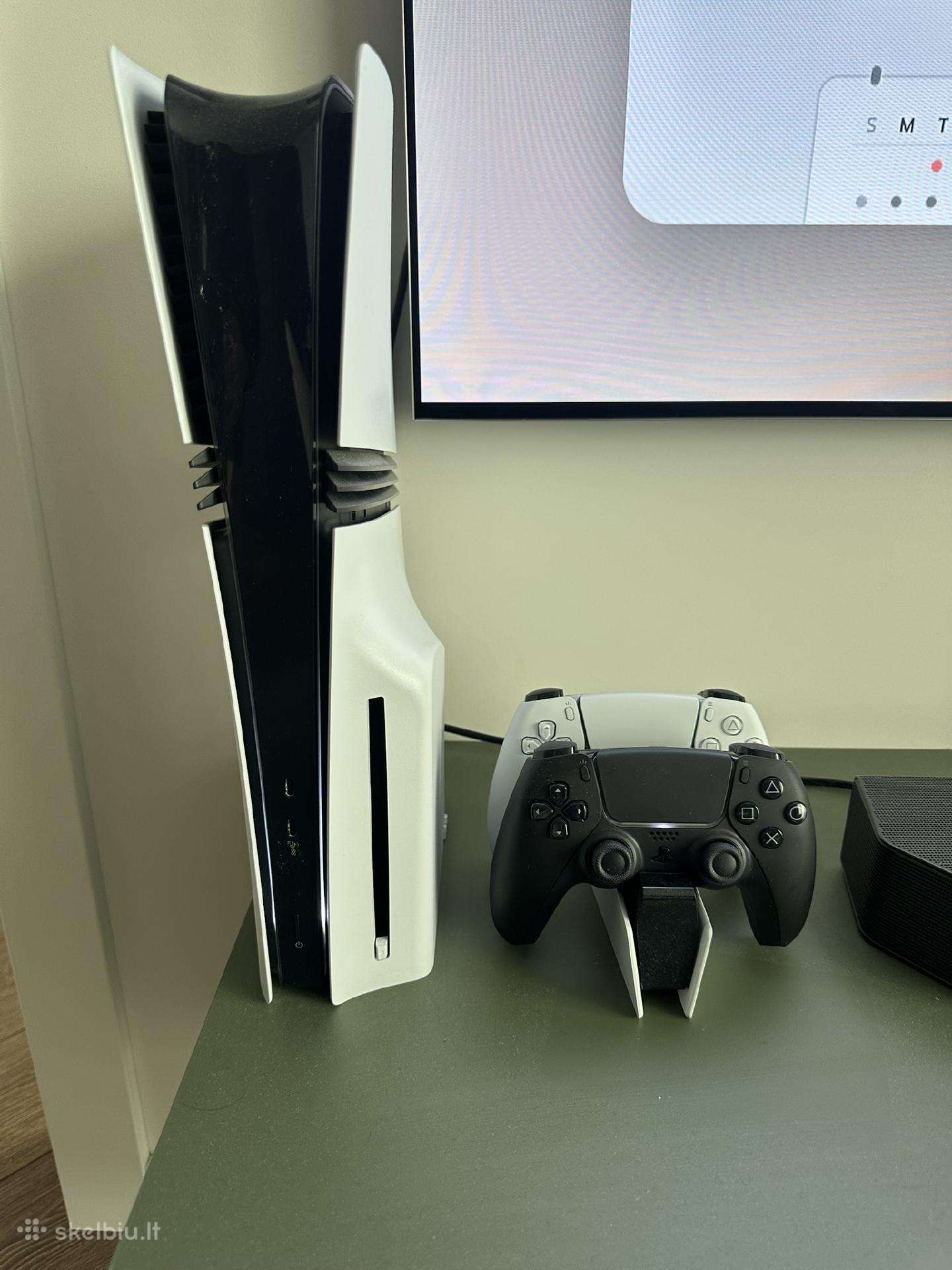 Playstation 5 Pro su garantija