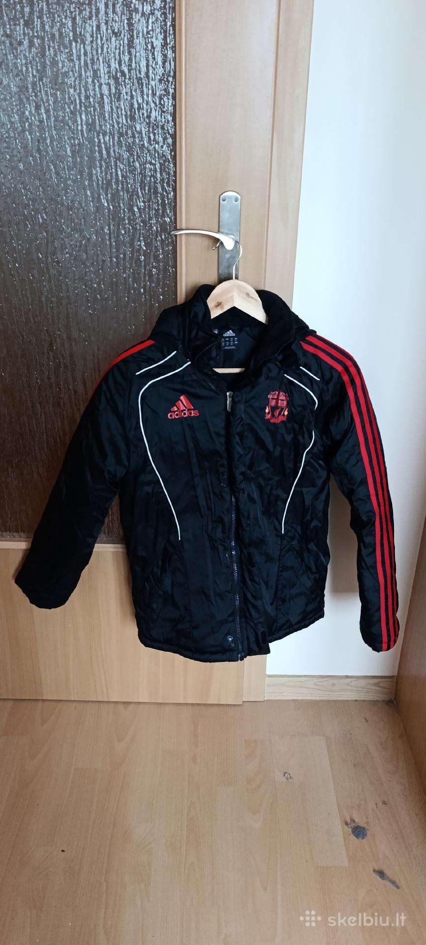 Adidas Liverpool paaugliška striukė 13-14 metų