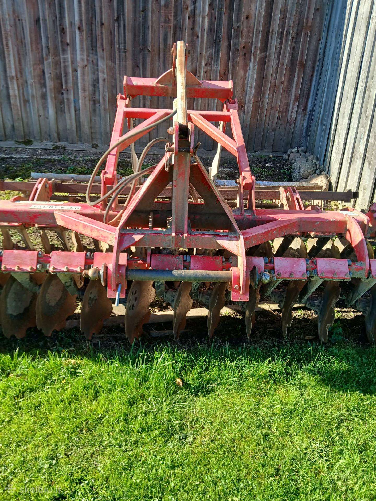 John Deere, тракторы