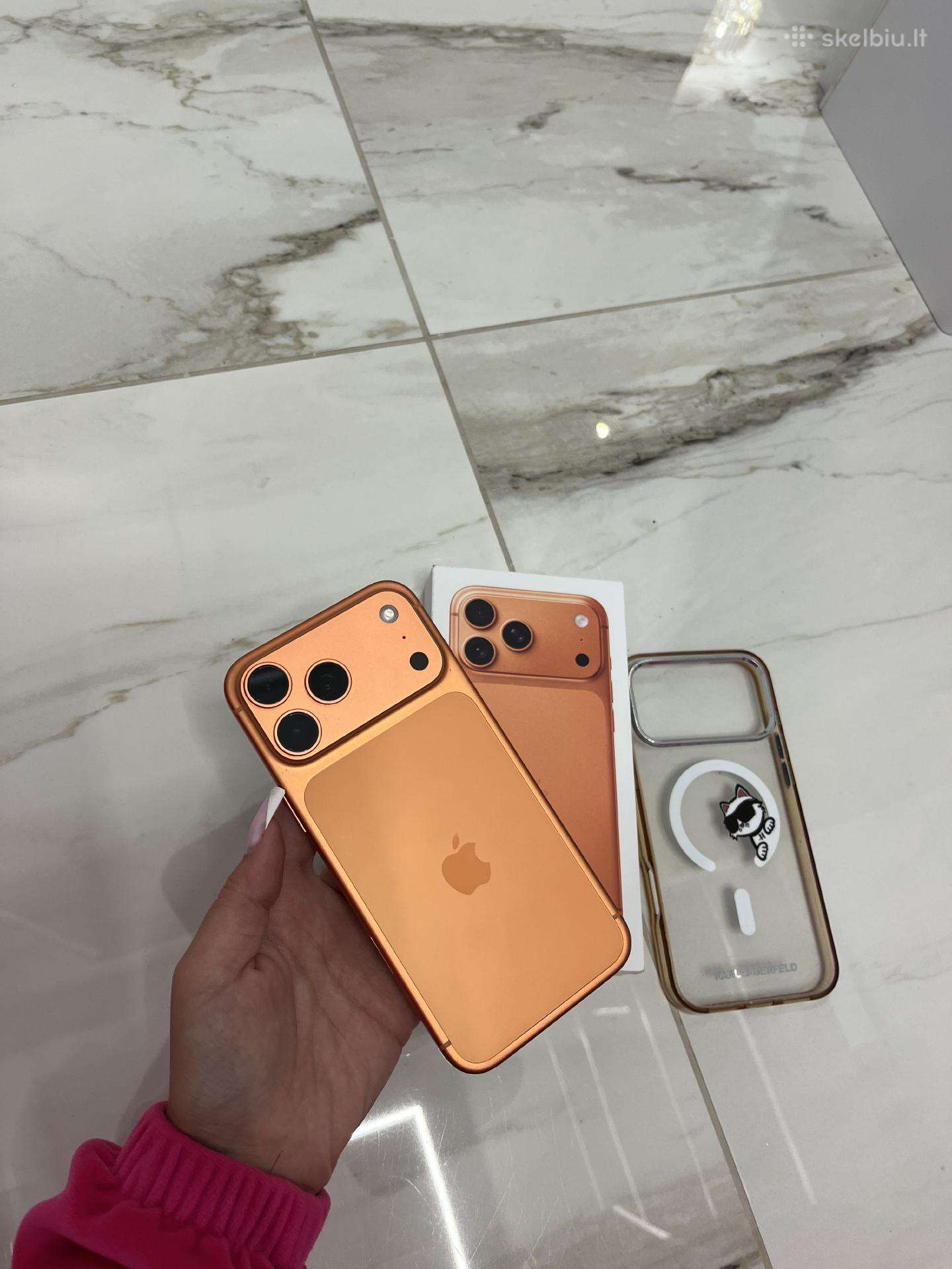 iPhone 17 pro max