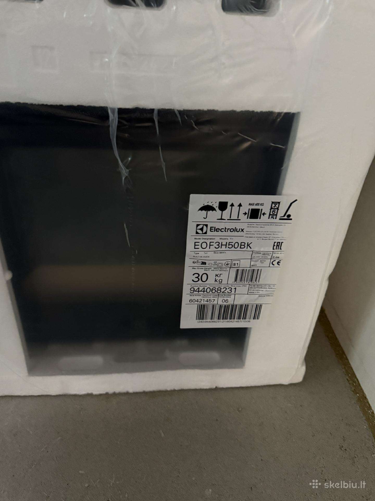 Orkaitė Electrolux Eof3h50bk