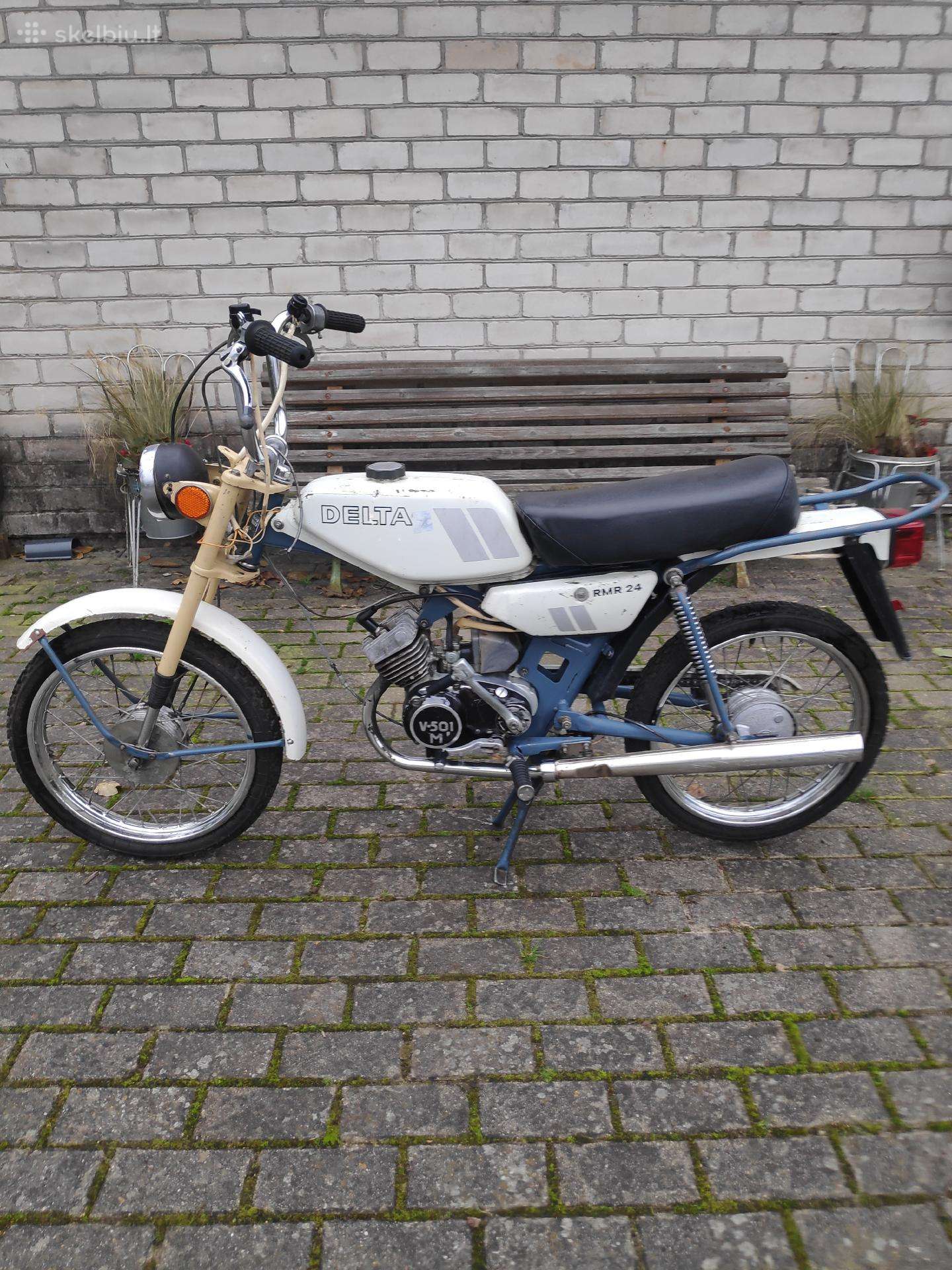 Motoroleriai mopedai