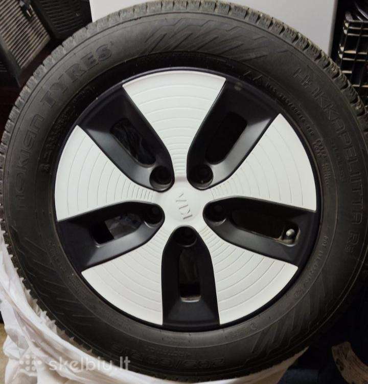 Originalūs Kia Soul R16 ratlankiai su padangomis