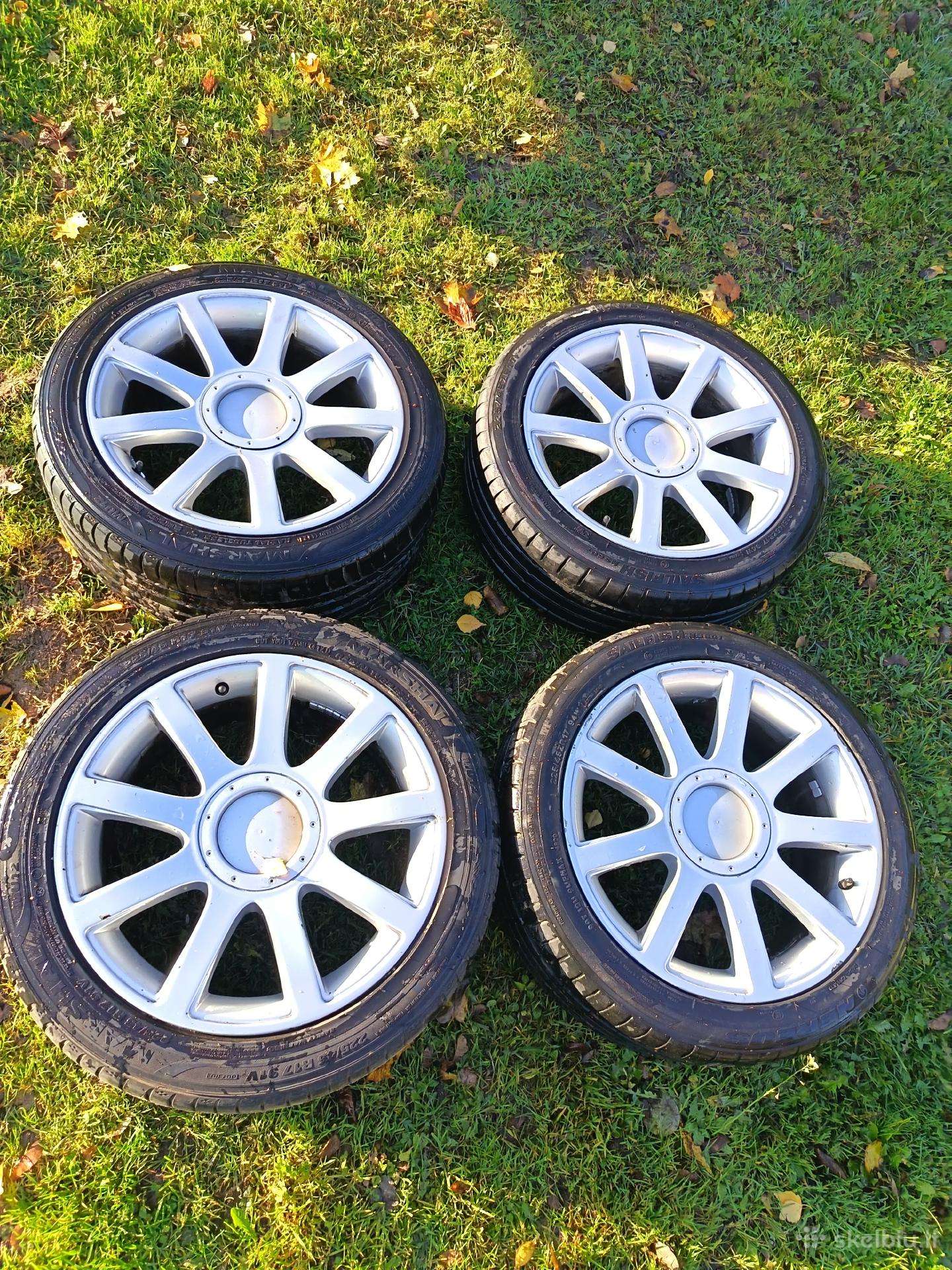 Audi/VW ratlankiai su padangomis