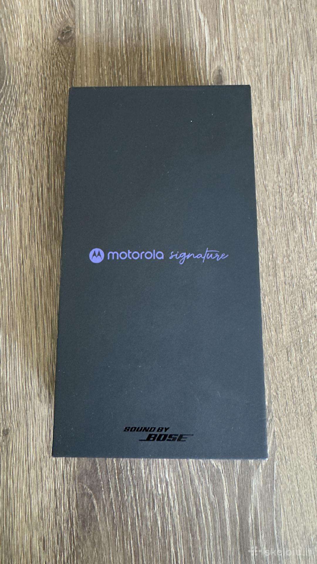Motorola Signature 16+512gb juodas. Flagmanas