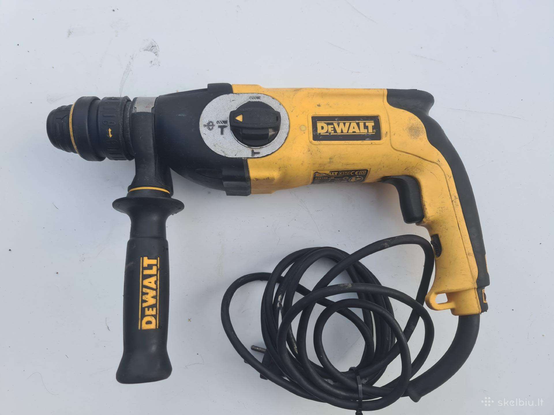 Dewalt Milwaukee Bosch Makita Hilti