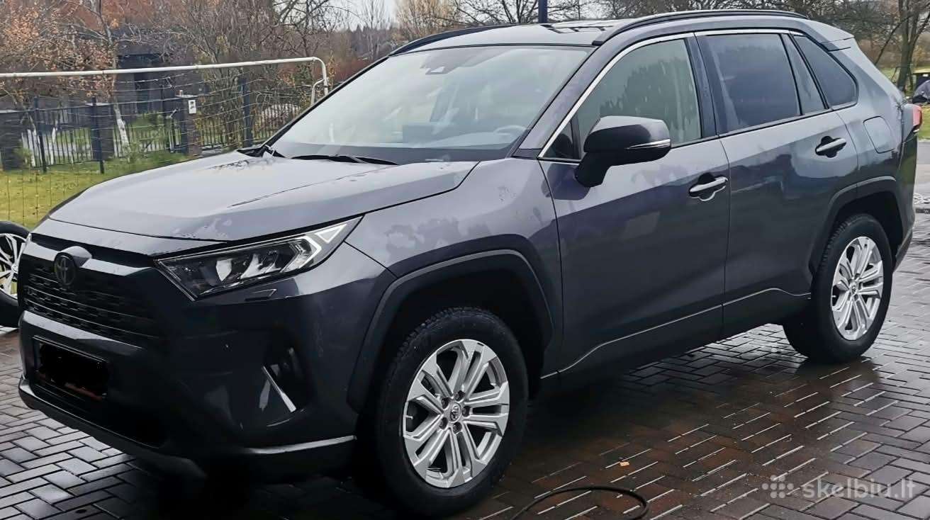 Originalūs žieminiai ratai Toyota Rav4 2025 m.