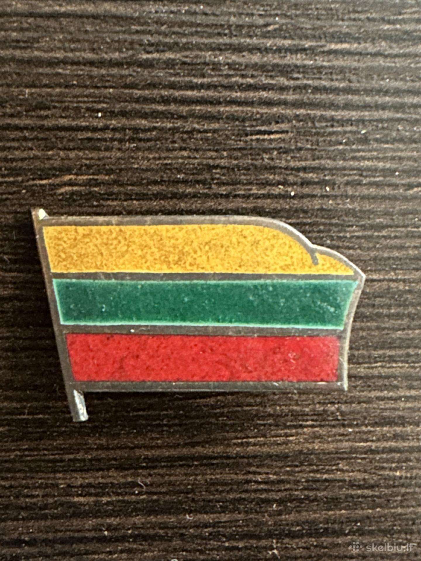 Lietuvos Ketvirtojo Seimo (Iv Seimo) deputato ženk