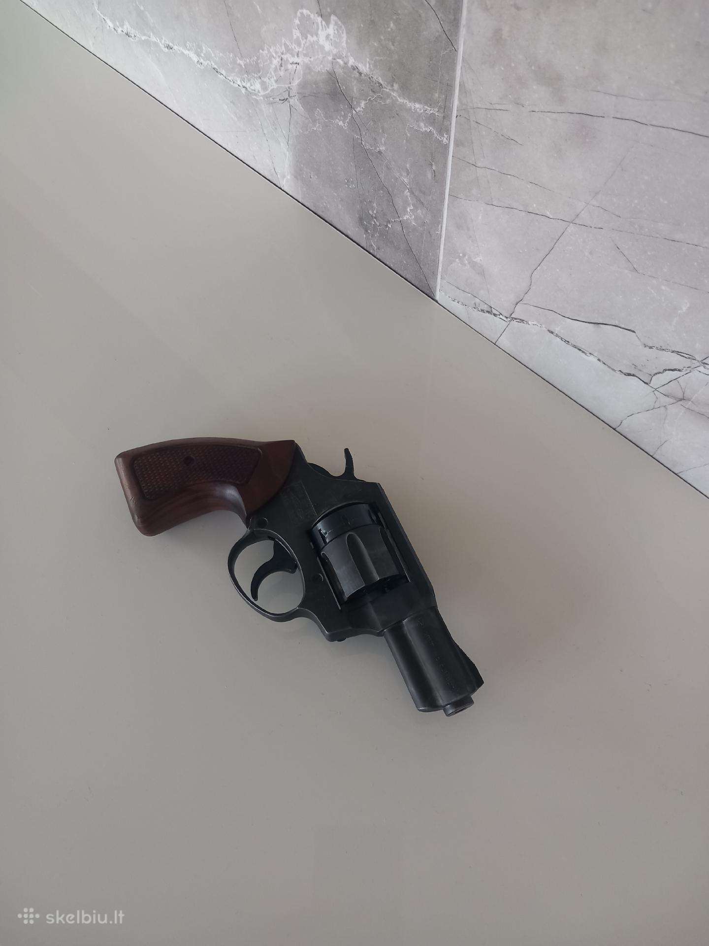 Revolveris