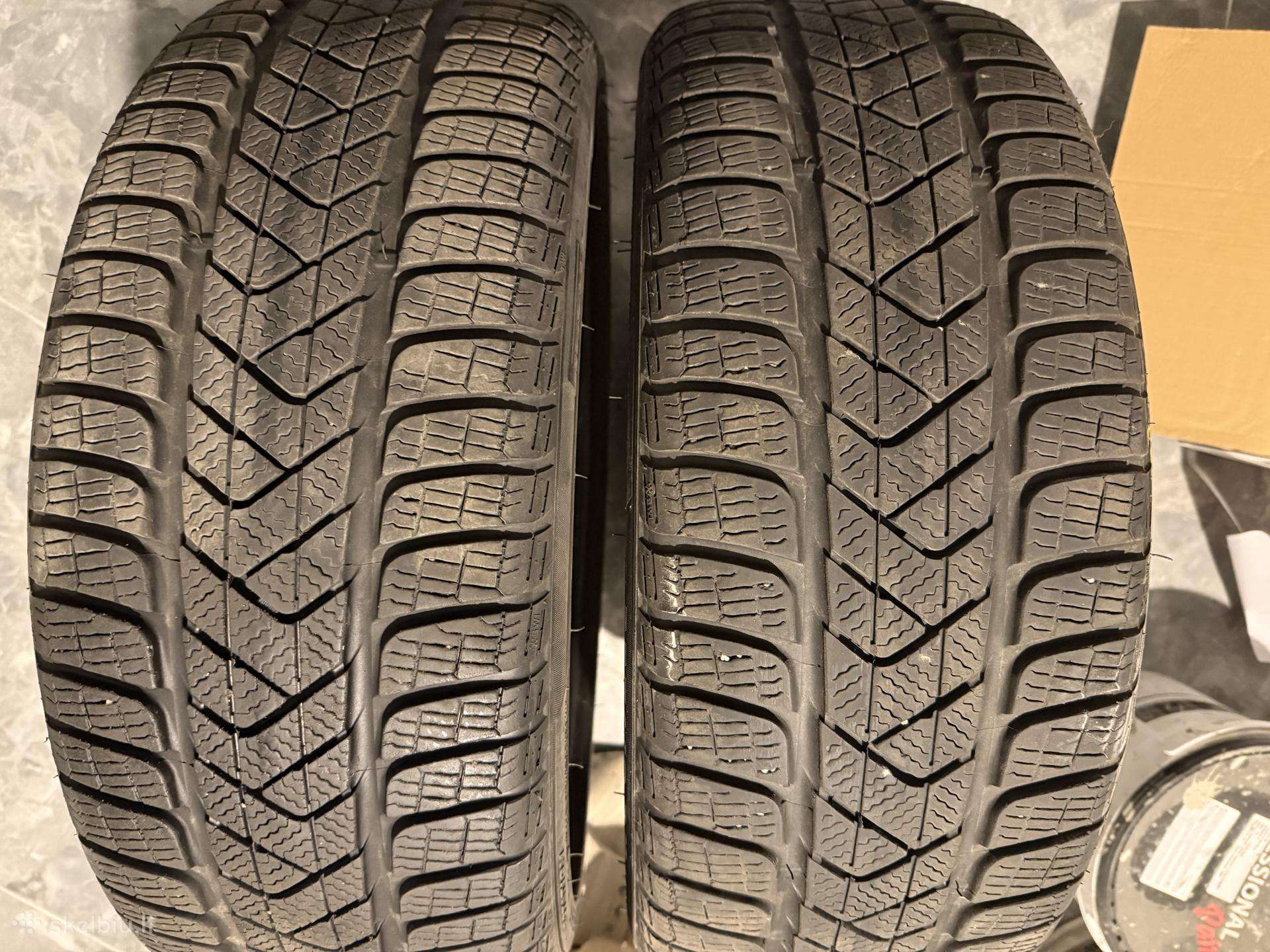 225/40 R19 93h Runflat Pirelli 2024 m. Michelin