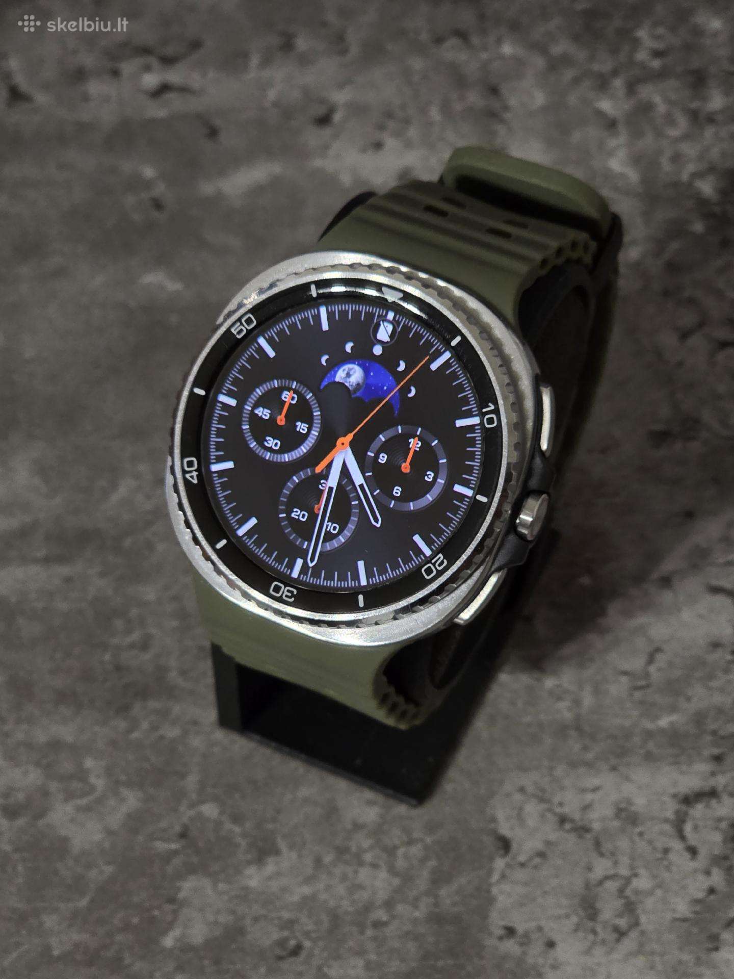 Samsung galaxy watch 8 classic