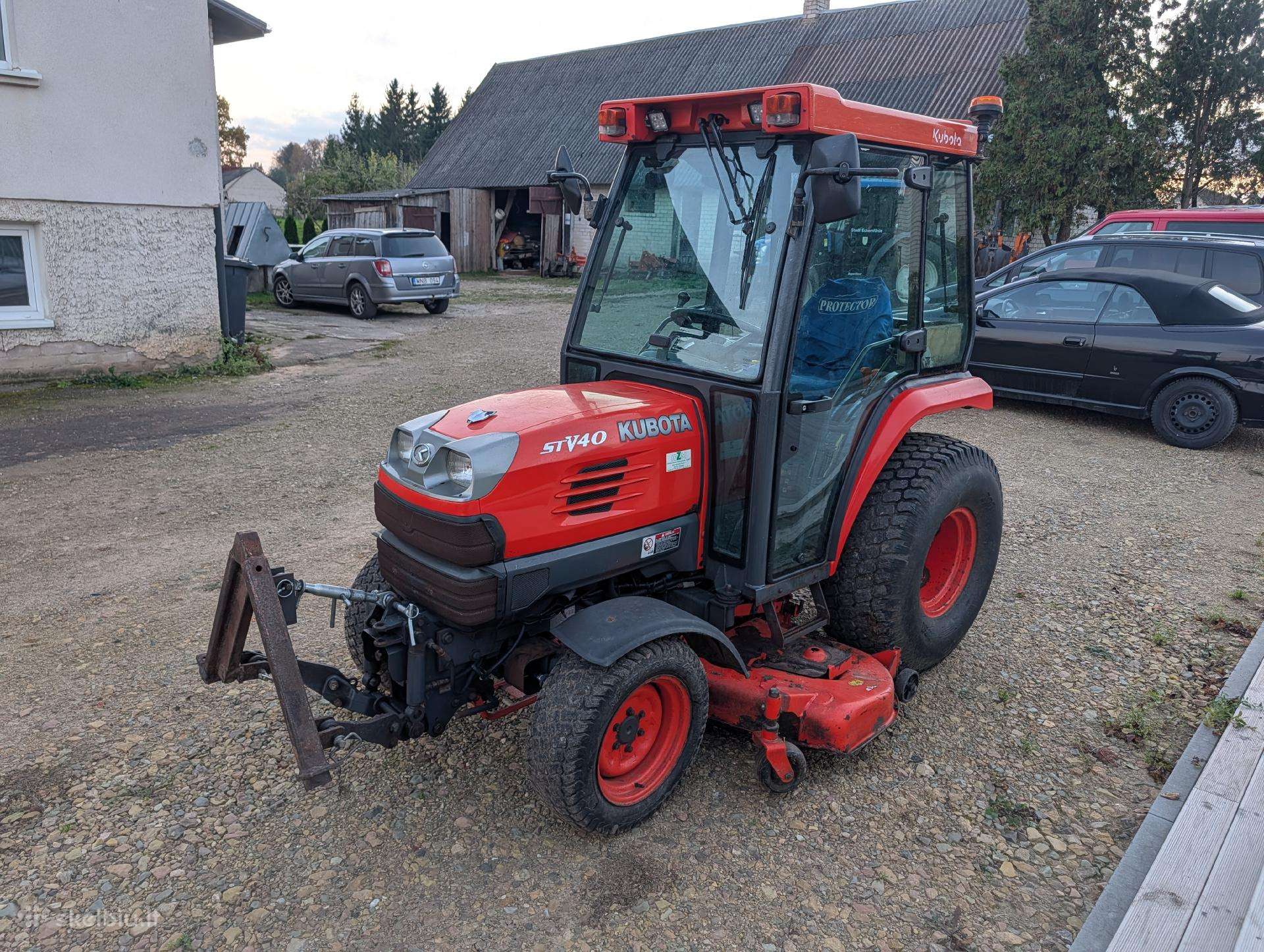 Kubota 40, traktoriai