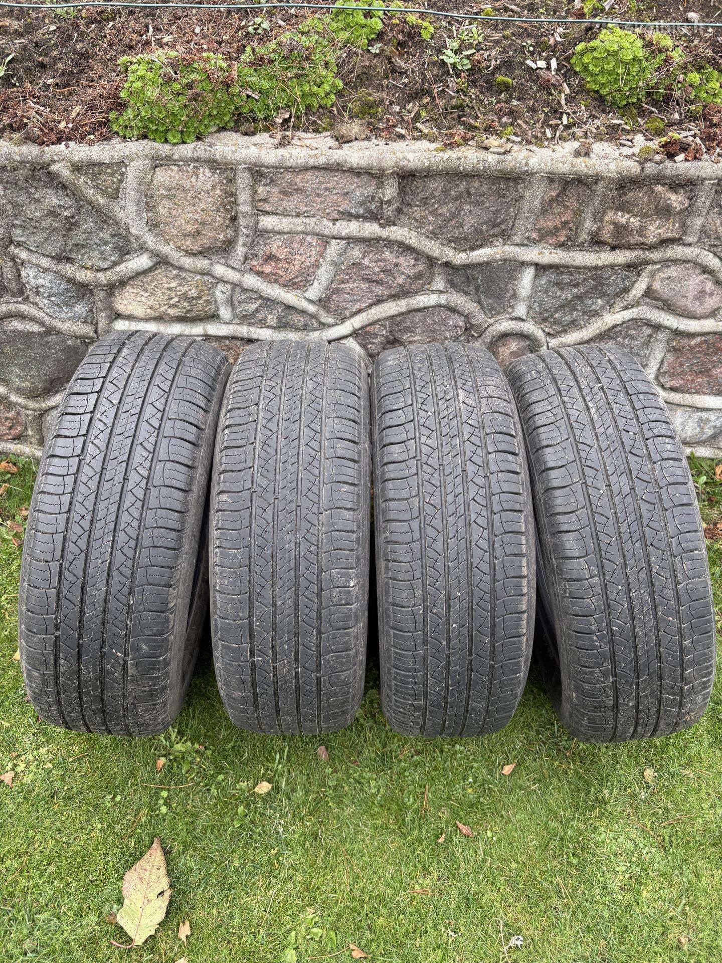 Žieminės padangos Michelin 215 / 65 / R16