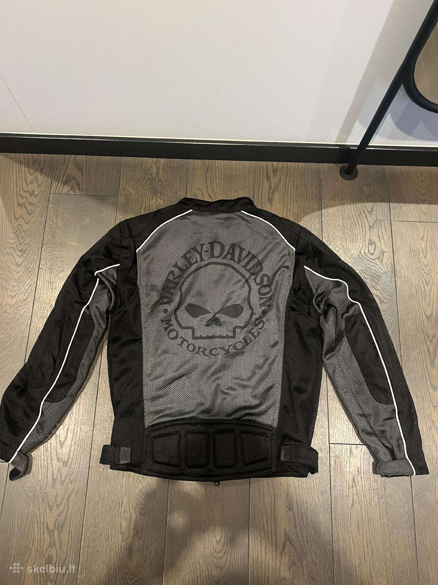 Harley Davidson striukė M.