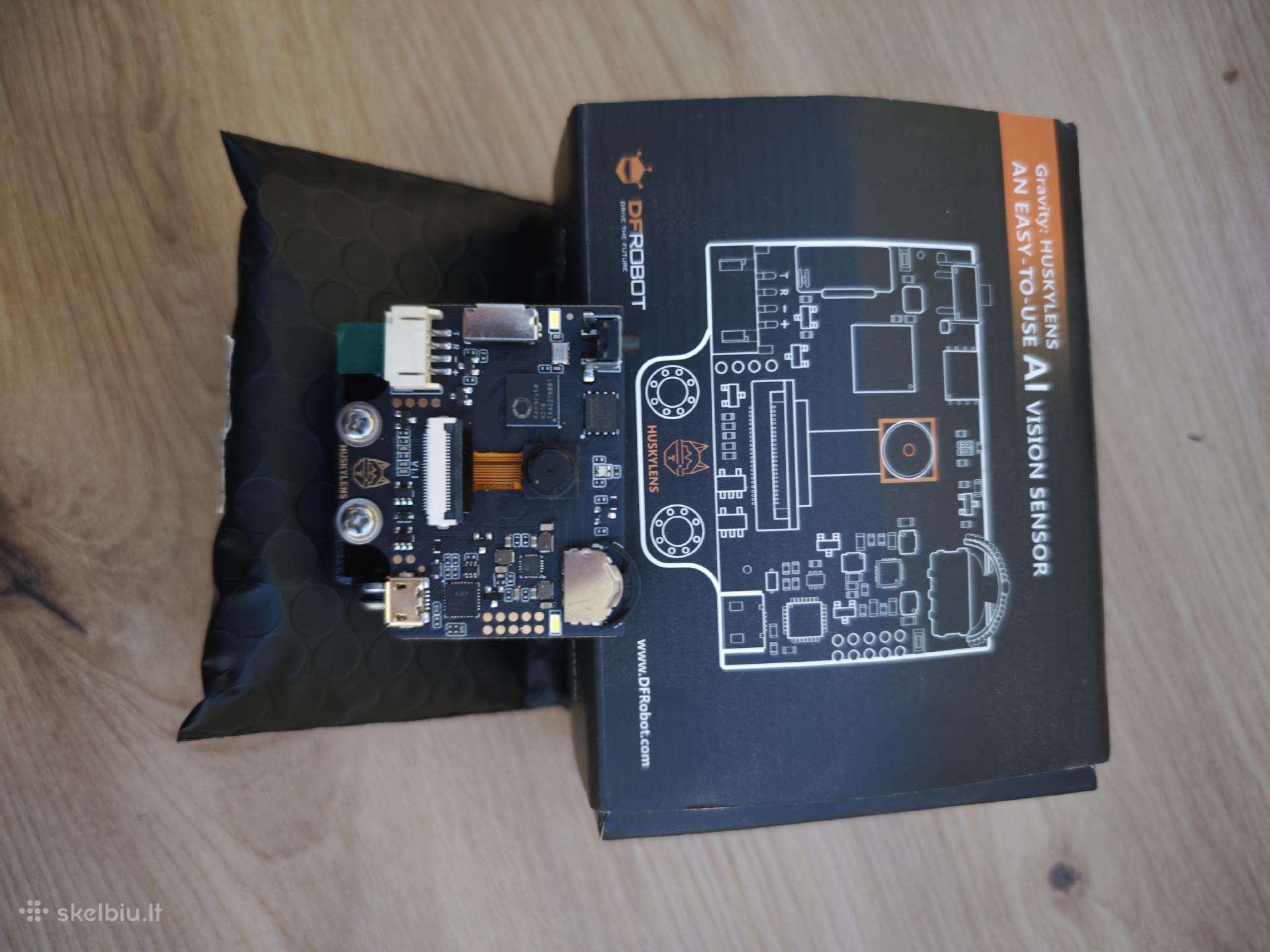 Arduino, robotikos ir elektronikos komponentai