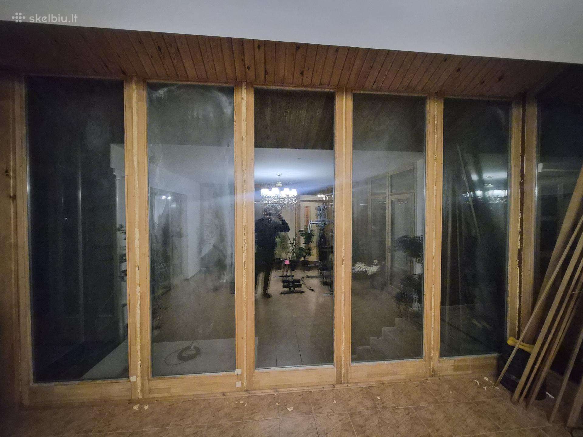 Dovanoju medinius langus su 3 stuklų paketais