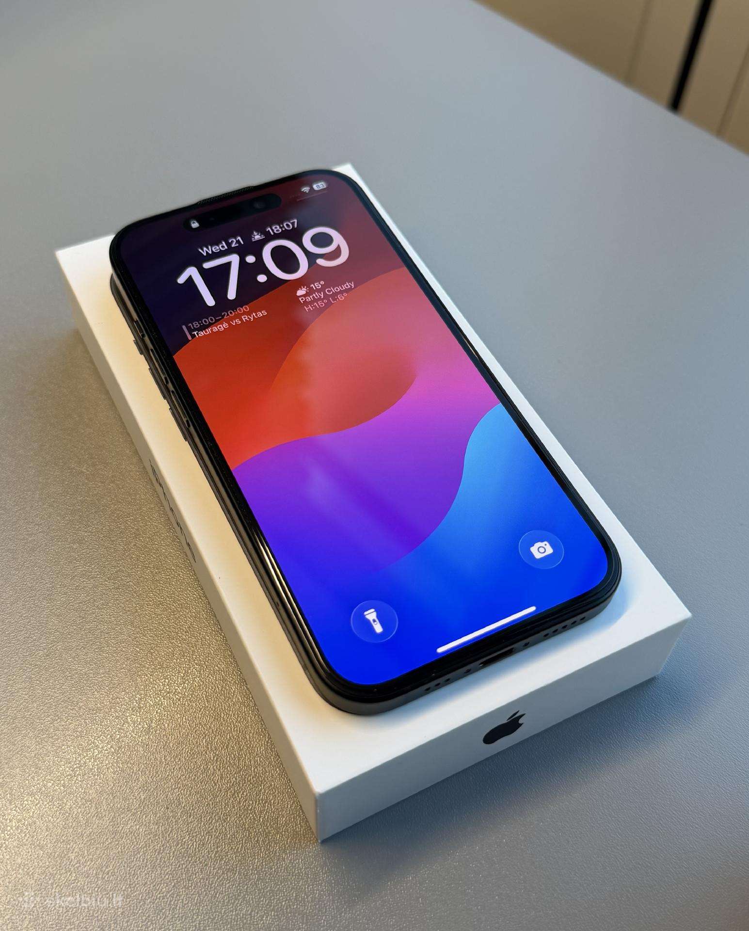 iPhone 15 128gb
