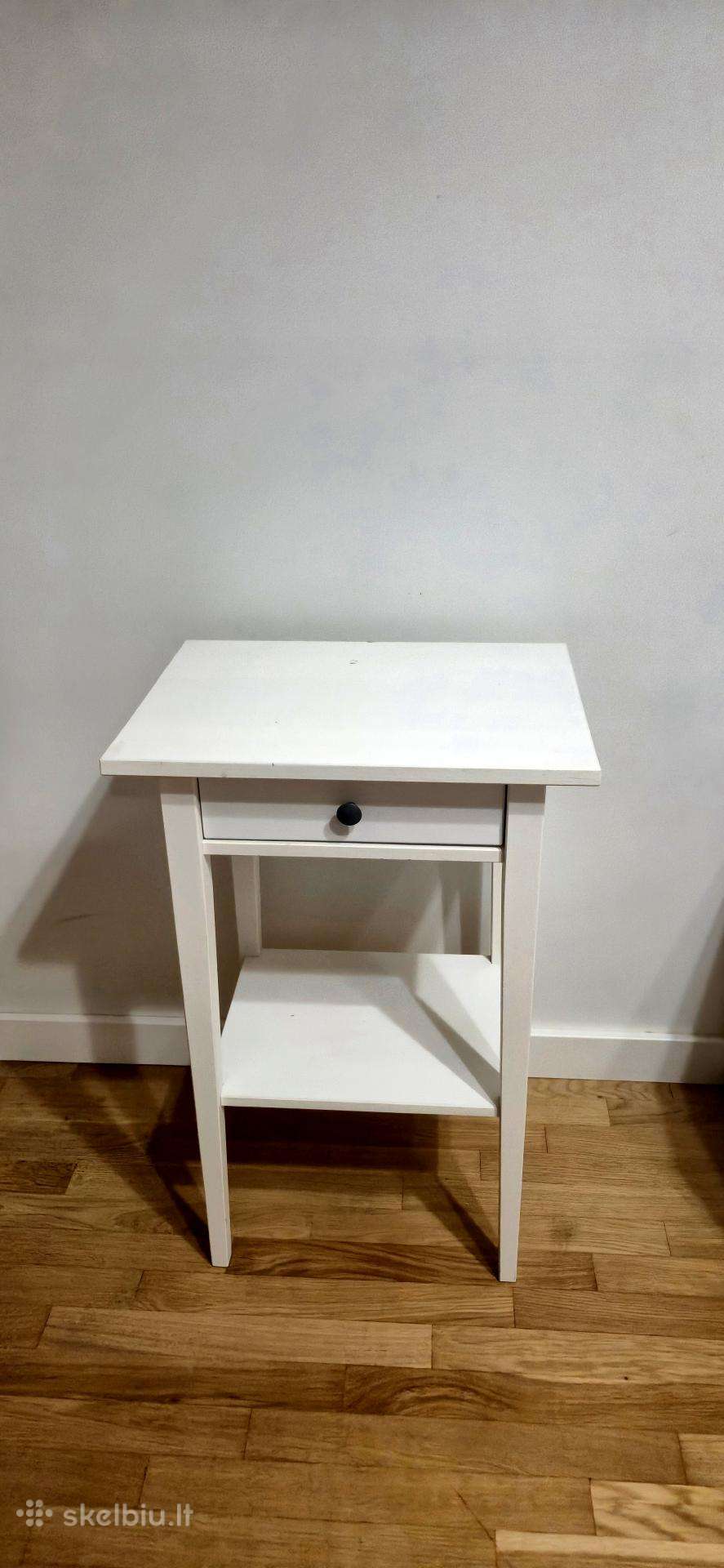 Naktinis Ikea staliukas