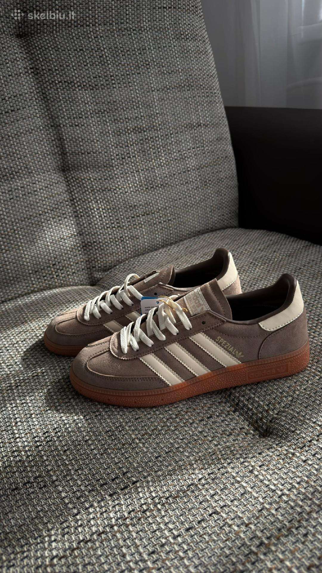 Laisvalaikio avalyne Adidas