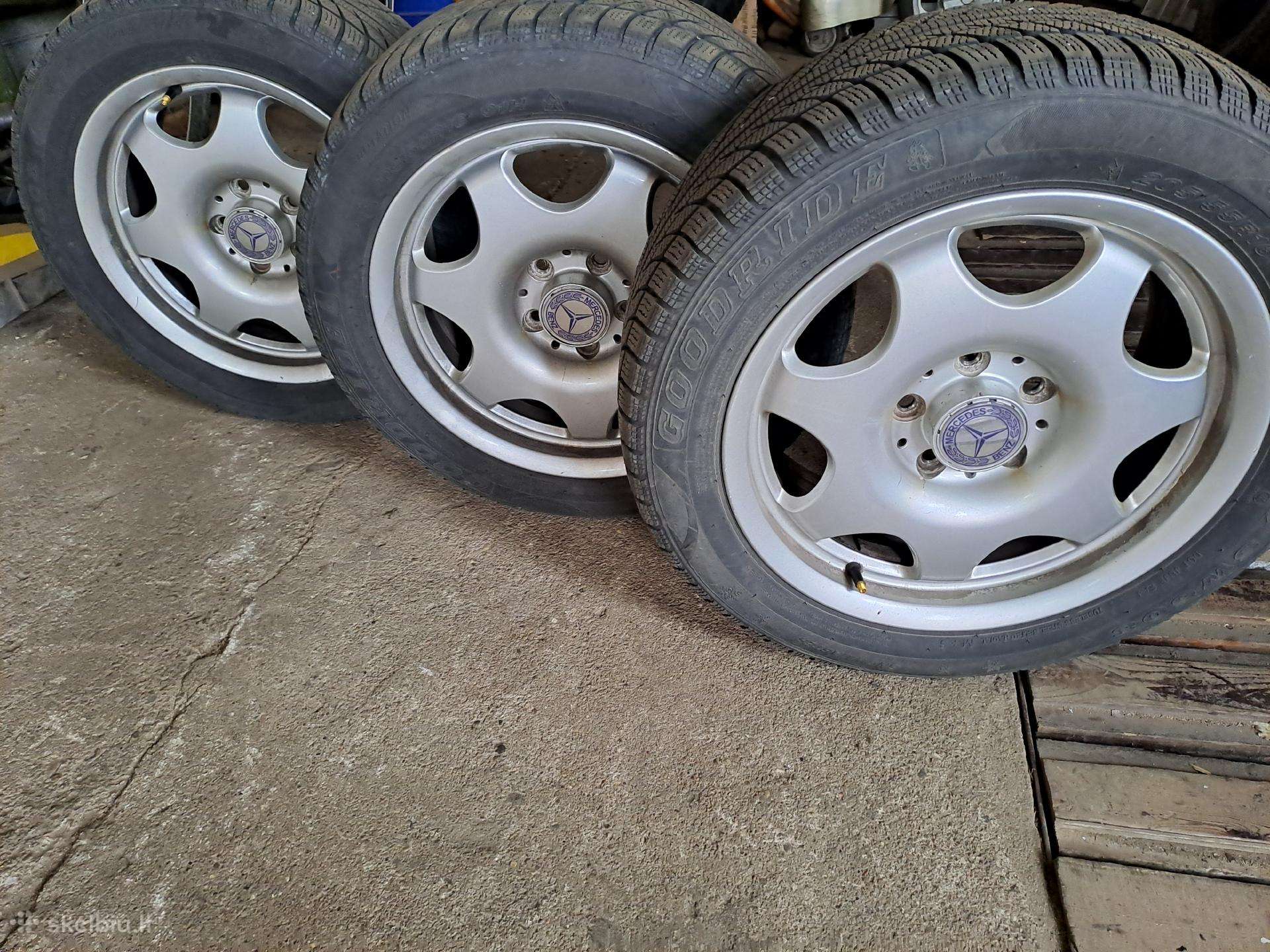 Originalūs Mercedes Benz lietiniai ratlankiai R16