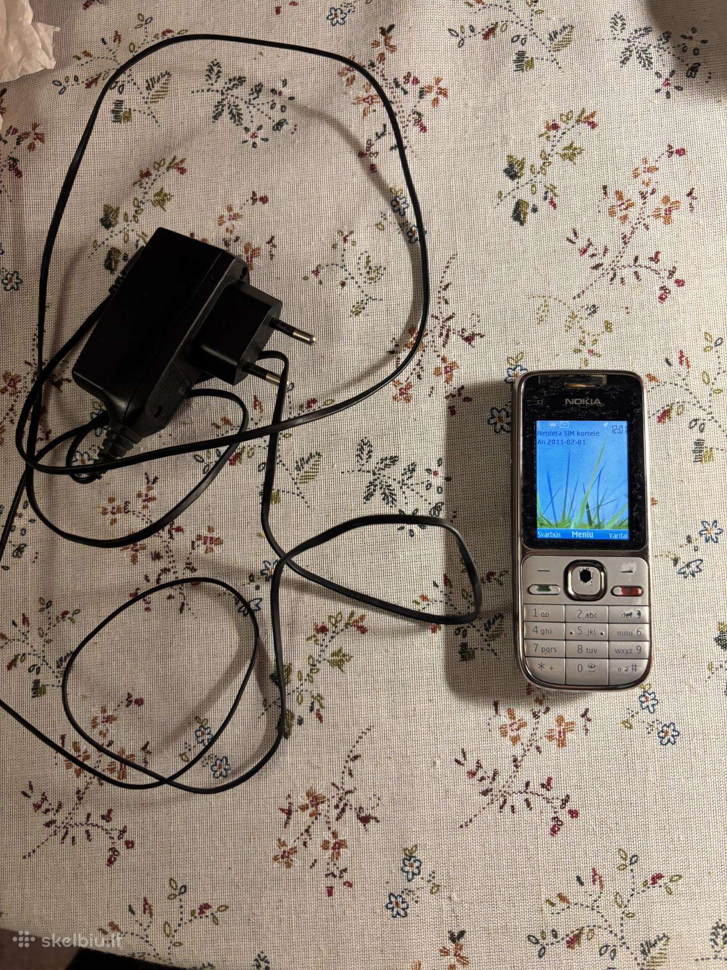 Parduodamas mobilus telefonas Nokia C2