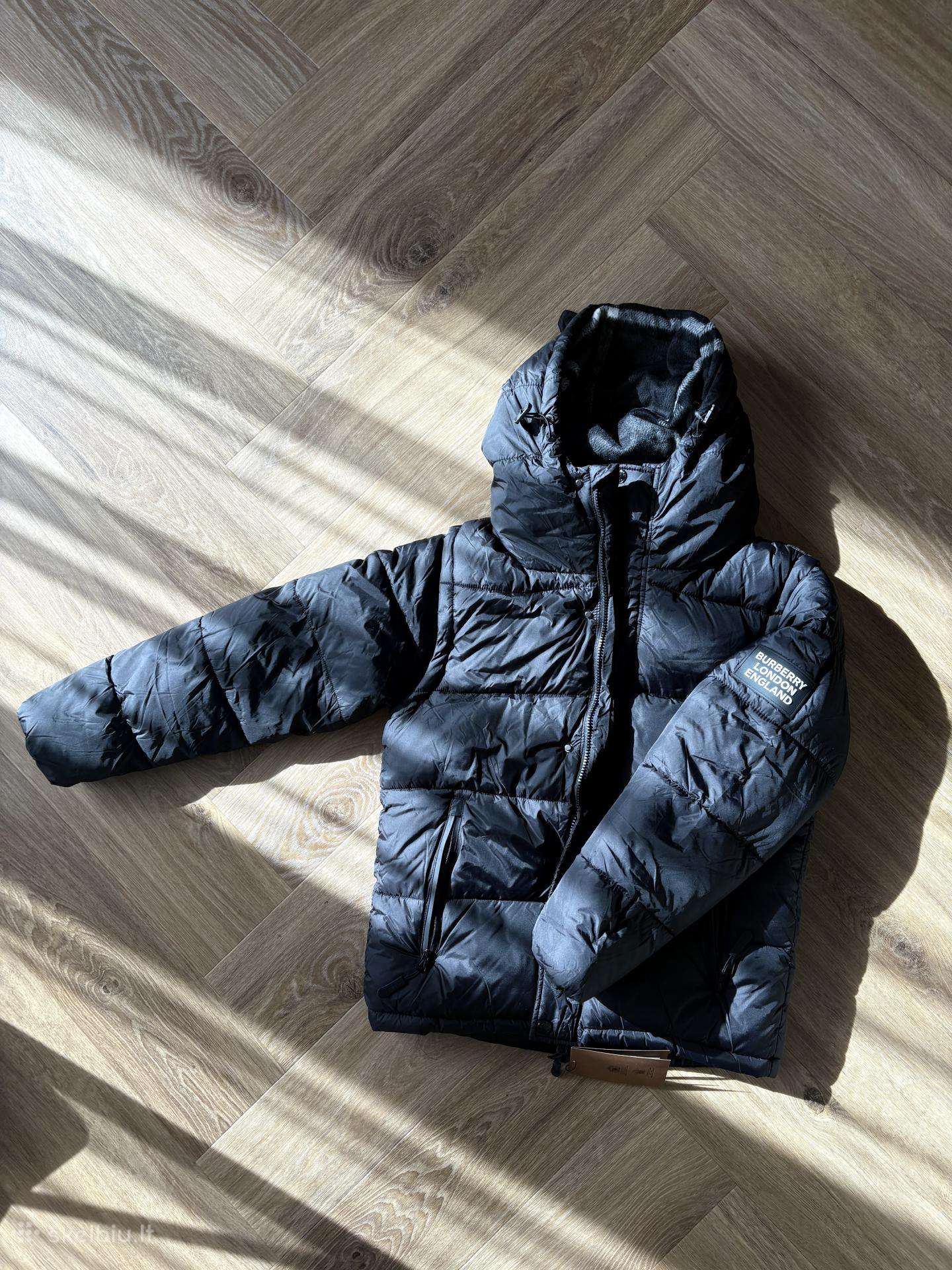 Burberry striuke