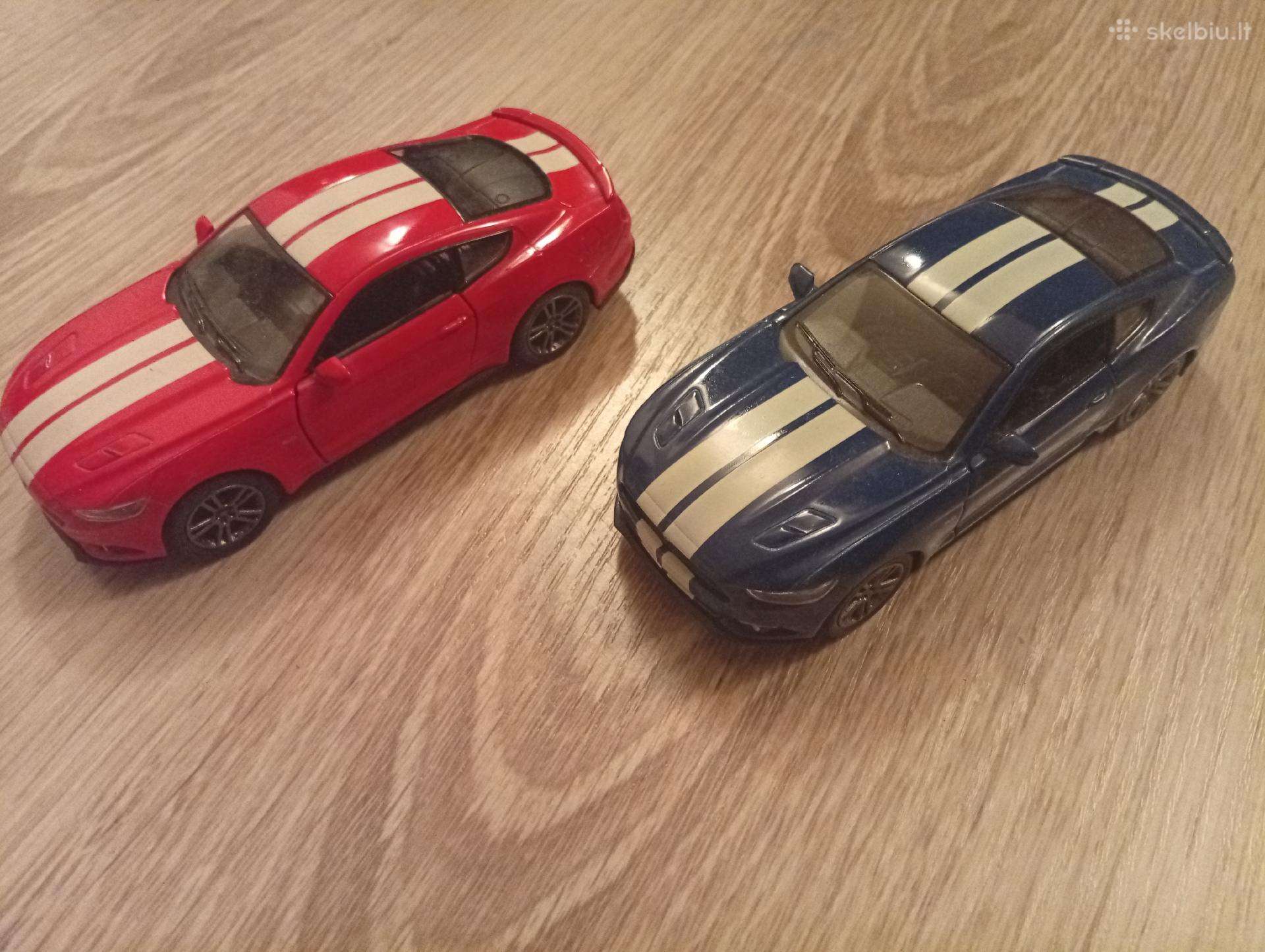 Kinsmart Mustang