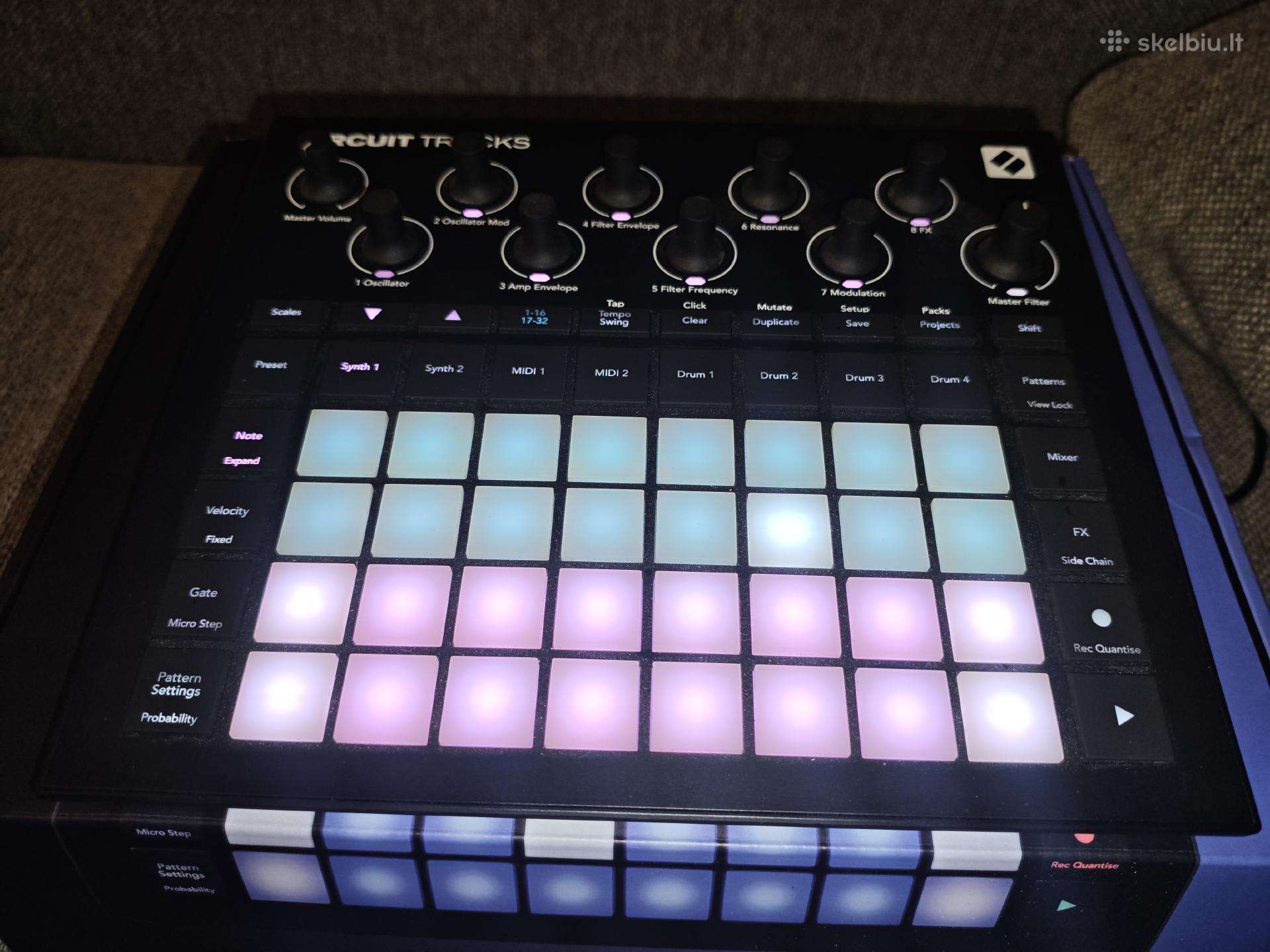 Novation Circuit Tracks