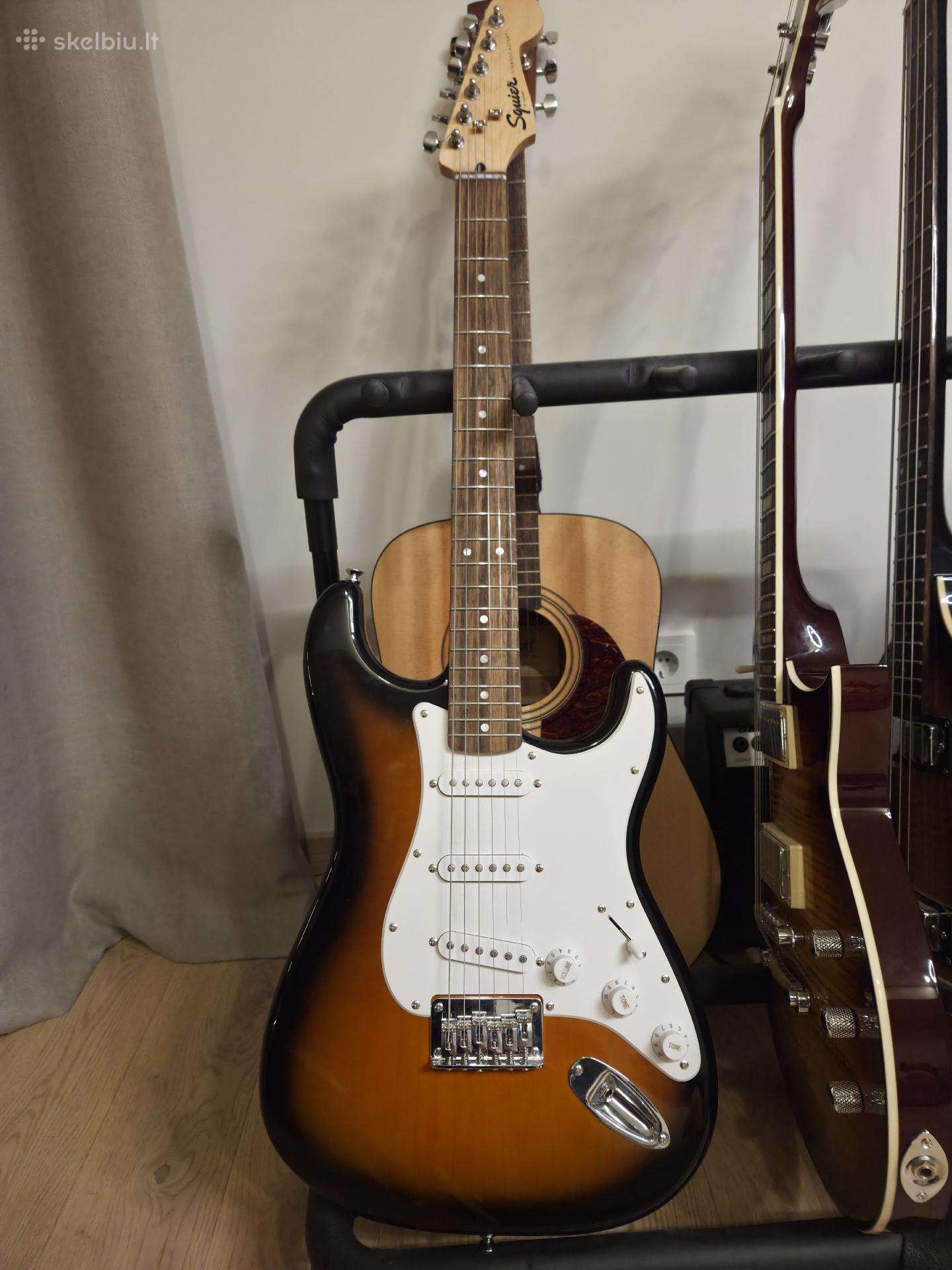 Squier Stratocaster elektrinė gitara