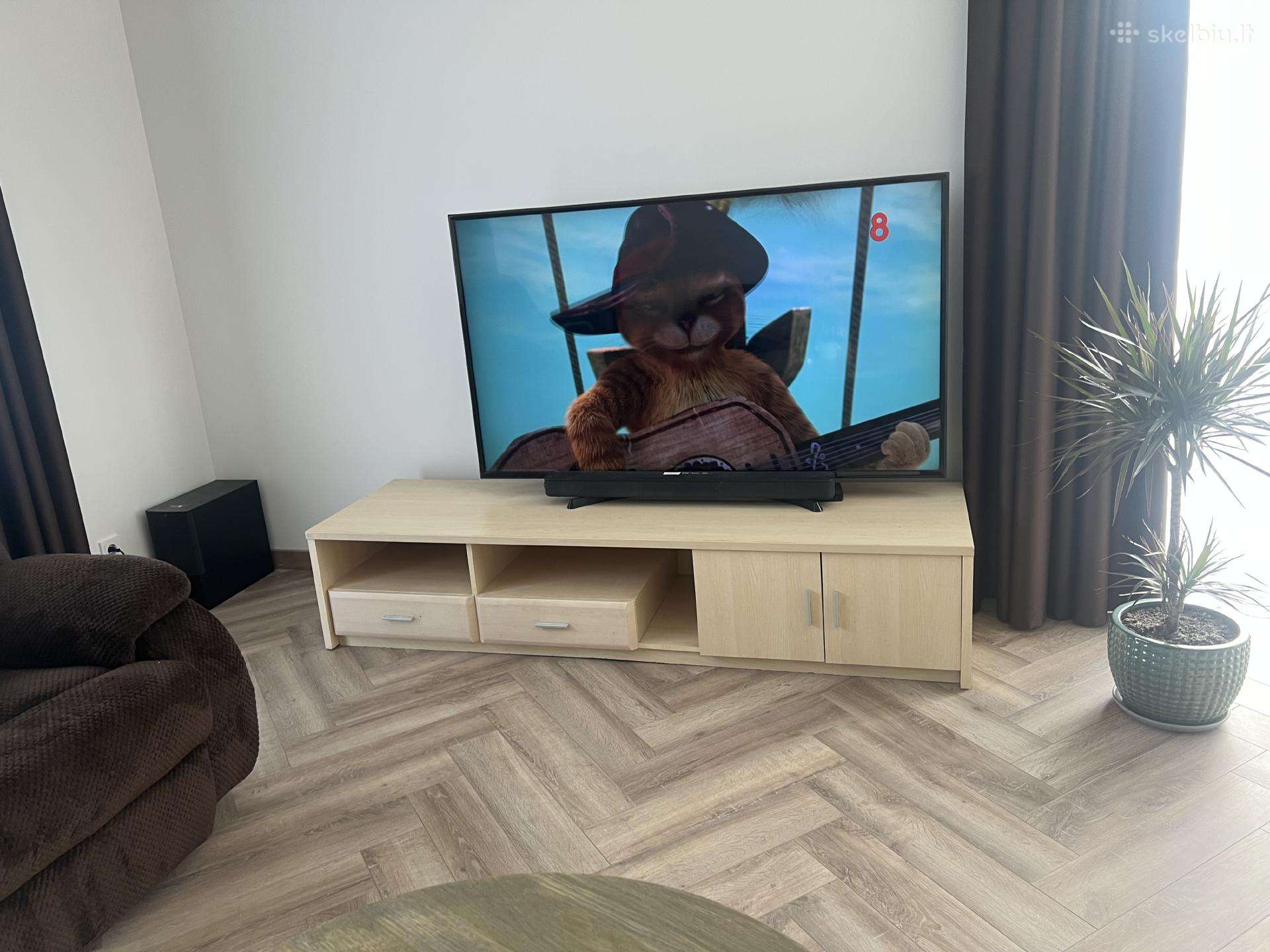 TV spintele dovanoju
