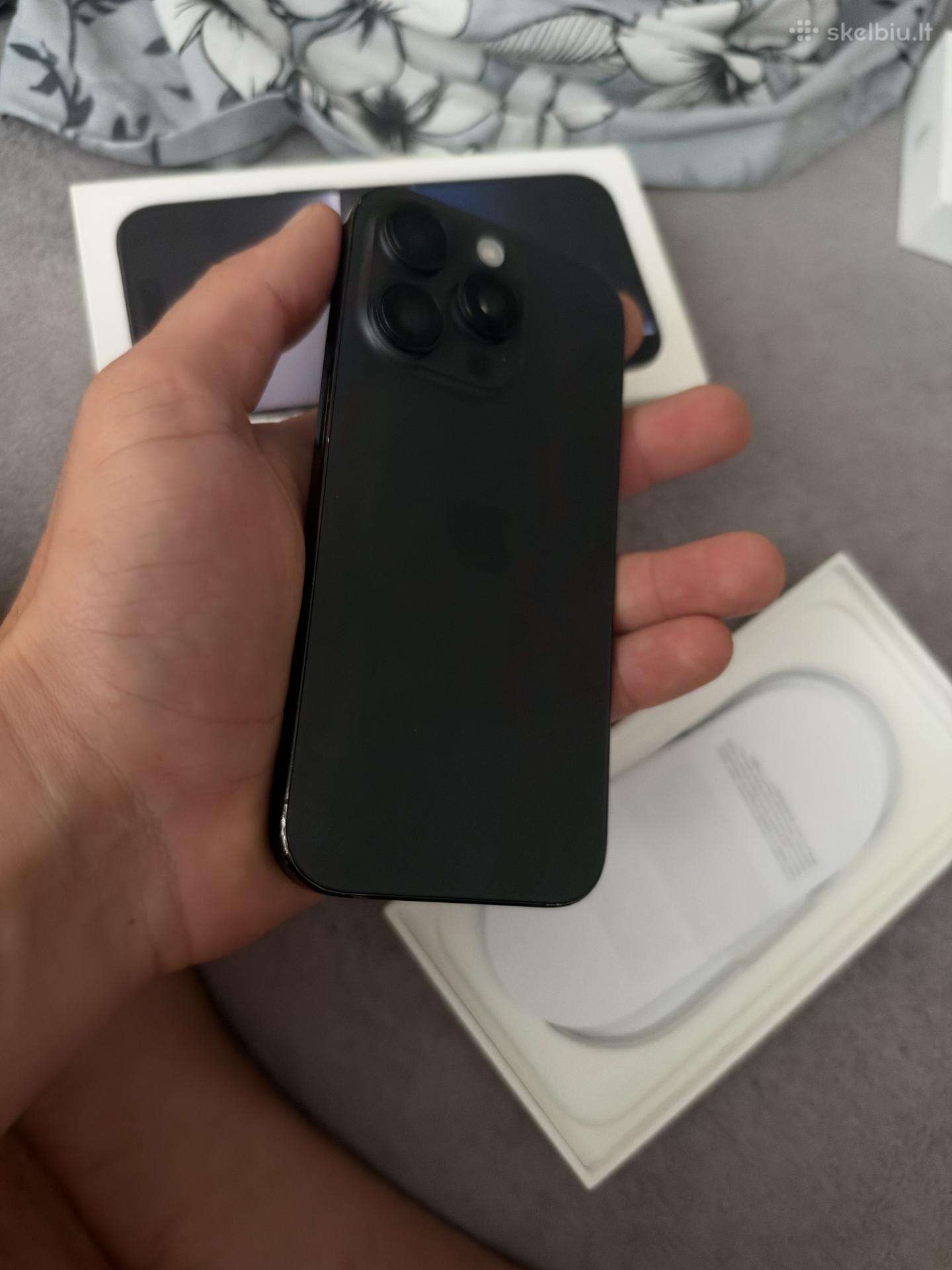 iPhone 16 pro 256gb