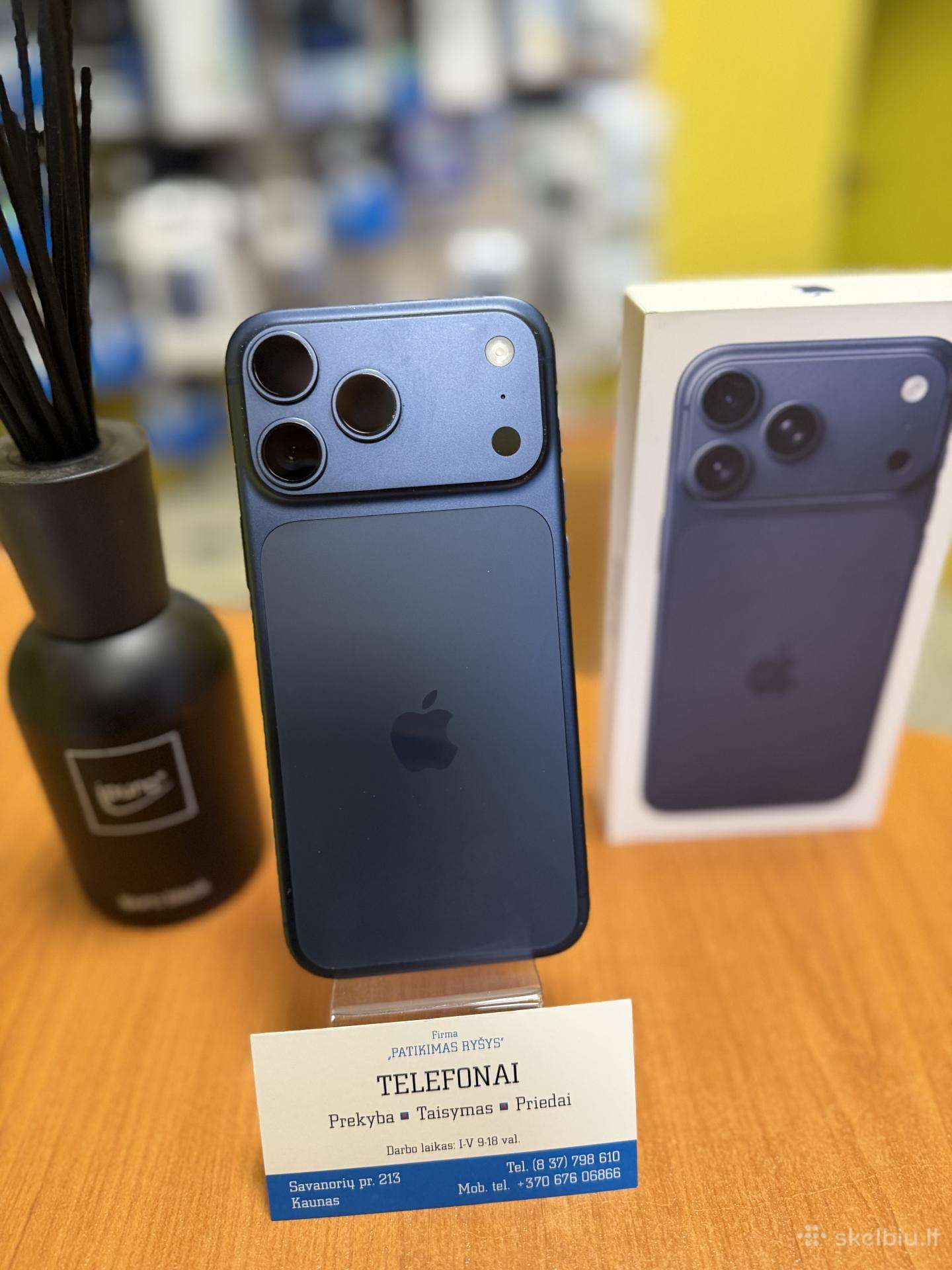 iPhone 17promax 256gb blue Su Garantija