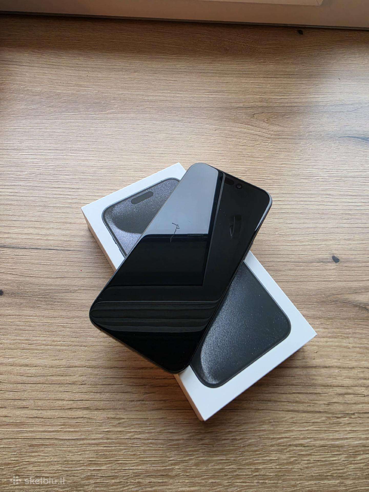 iPhone 15 pro max 256 GB