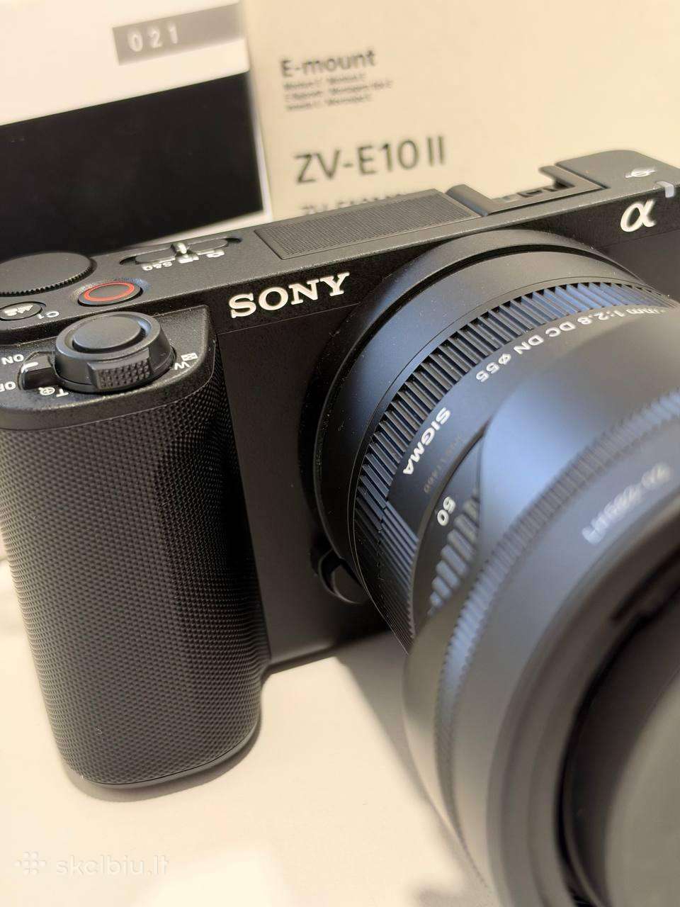 Sony fotoaparatas su Sigma objektyvu (komplektas)