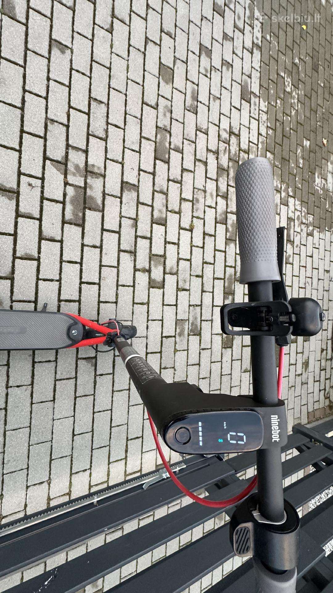 Electric scooter Segway-Ninebot