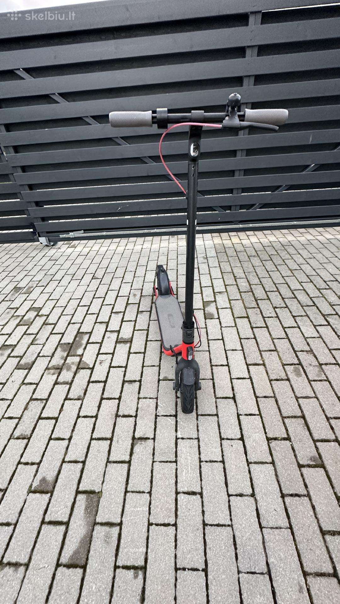 Electric scooter Segway-Ninebot