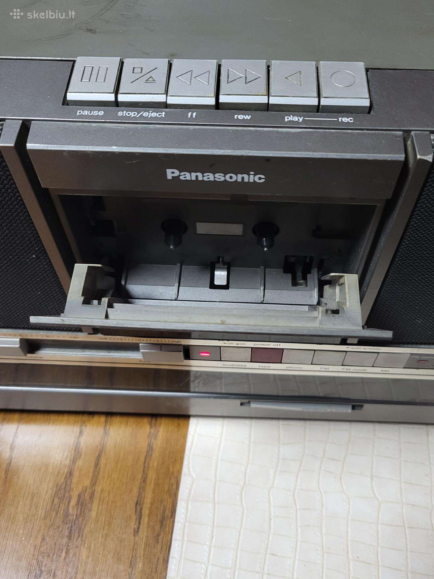 Panasonic magnetafonas