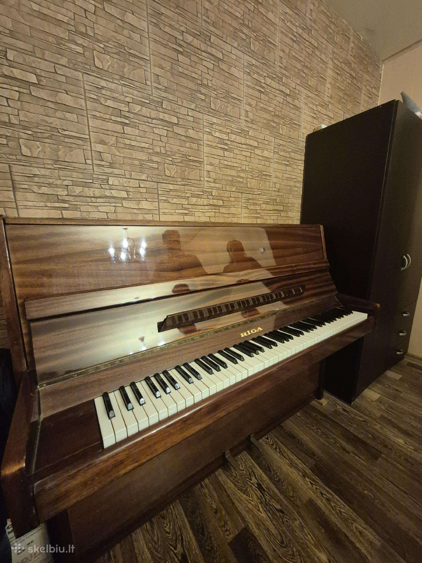 Dovanojame pianiną.