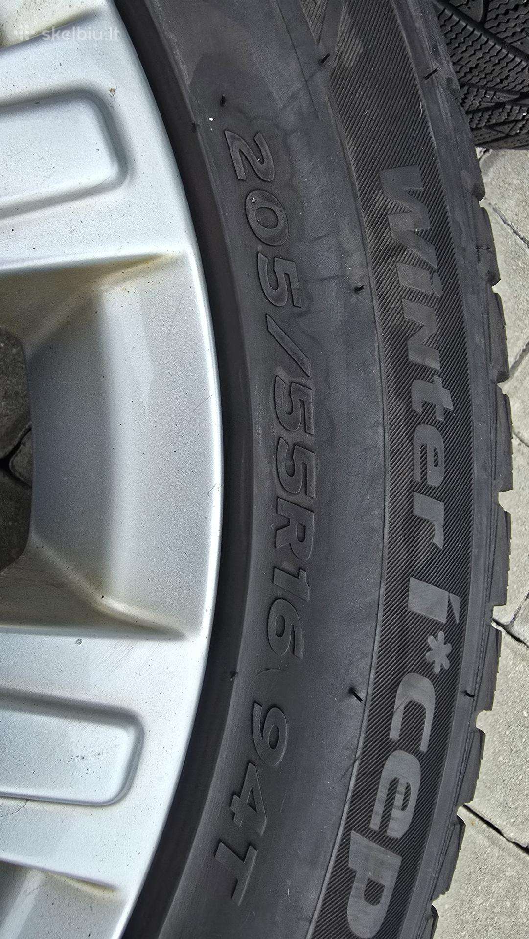 Ratai su žieminemis padangomis