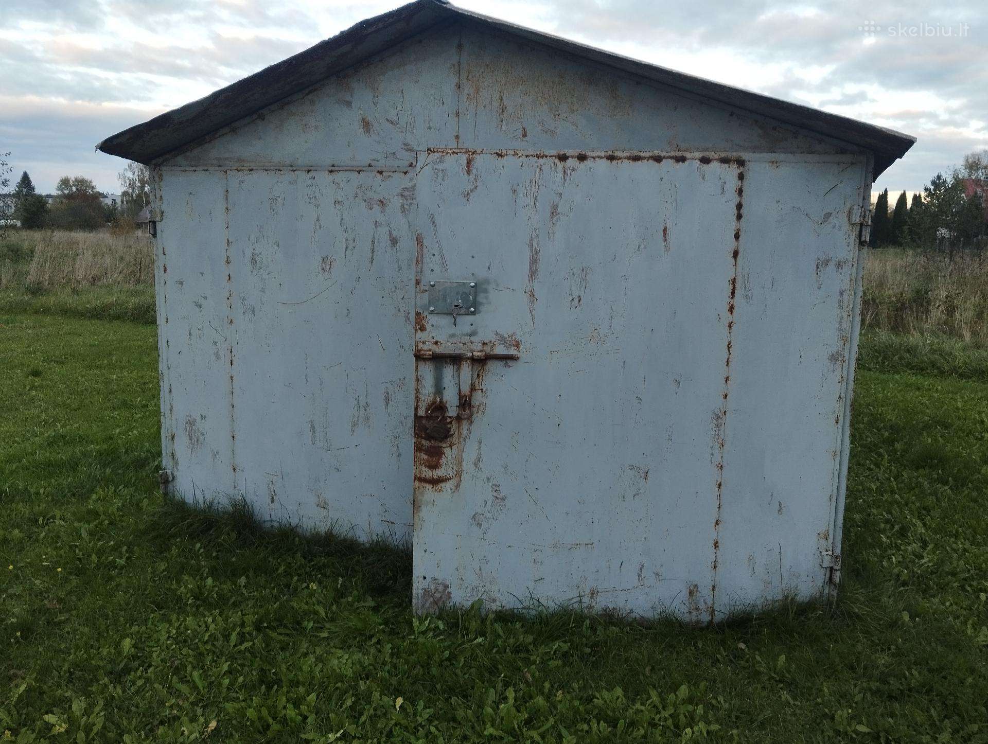 Parduodamas metalinis garažas 3x6m